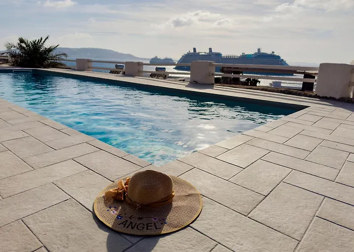 With-Inn Mykonos Suites